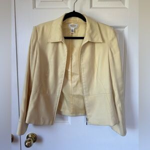 Women’s Blazer